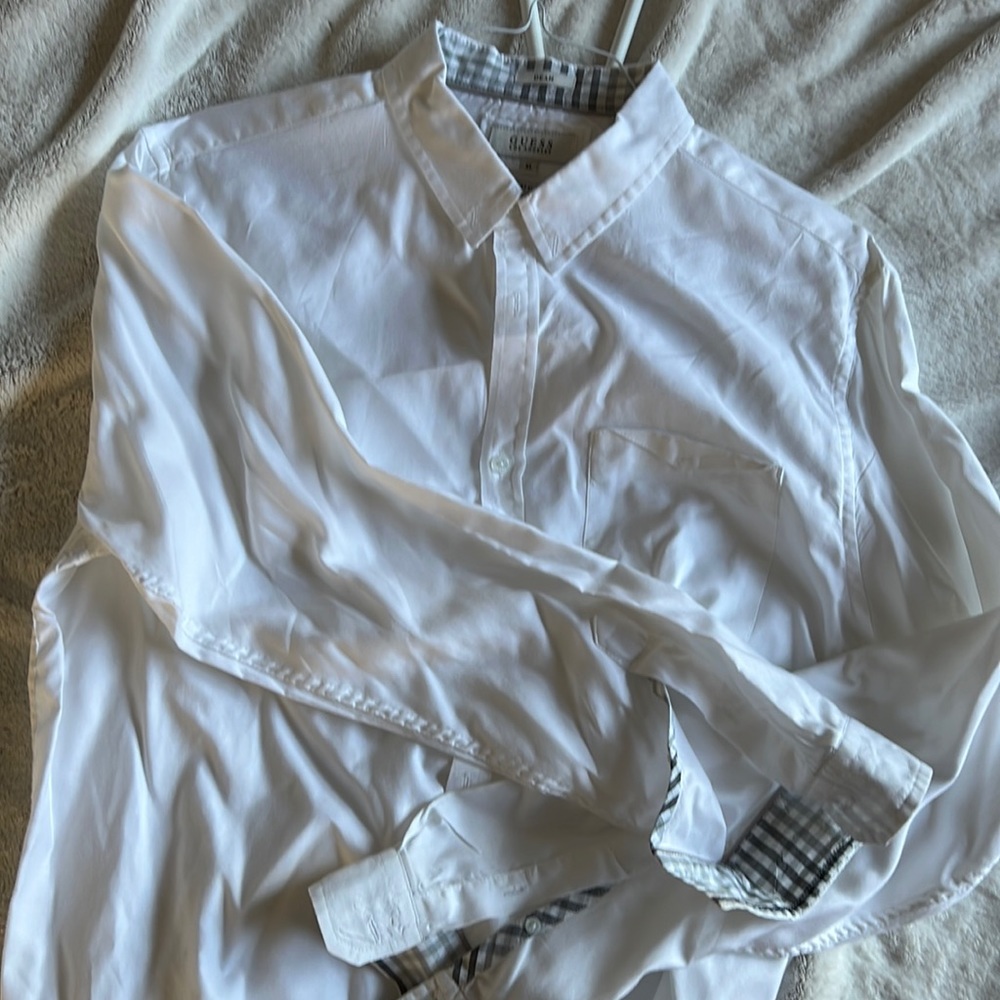 Guess Button Up - image 1